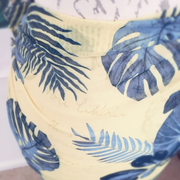 Nasty Gal NWT Swimsuit Coverup Tropical Green - Picture 3 of 3